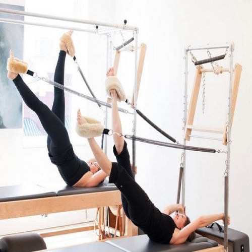 Tập Pilates cho chân vòng kiềng phải tham khảo kỹ các bước